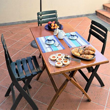 B&B Villa Apuana Marina Di Carrara Dış mekan fotoğraf